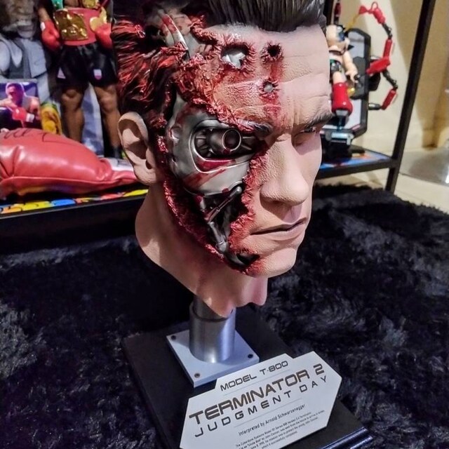 ターミネーター　シュワルツェネッガー ライフサイズヘッド Terminator Statue Head T-800 real LIFE SIZE! Scala 1:1 di Arnold