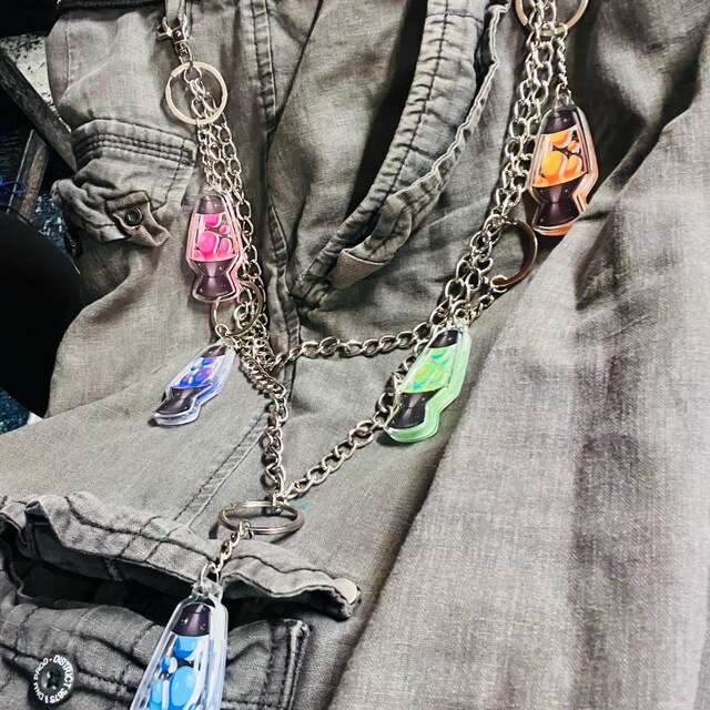溶岩ランプ グリッター シェイカー キーチェーン：レトロ アクリル