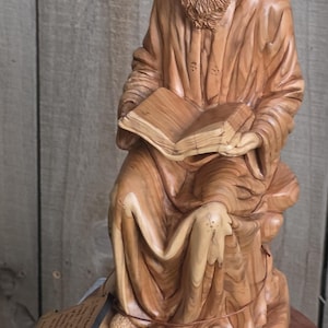 Elie added a photo of their purchase