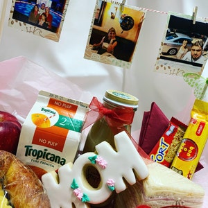 Beatriz added a photo of their purchase