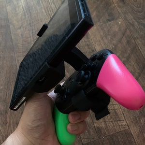 Salvador added a photo of their purchase