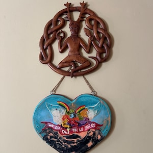 Moni added a photo of their purchase