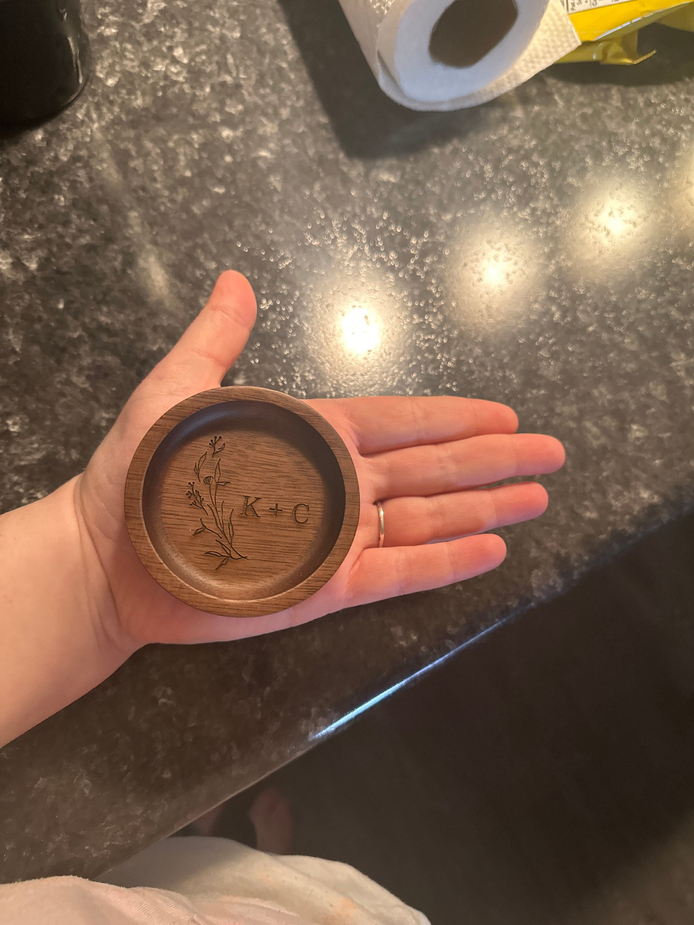 Custom Round Wood Ring Dish, Engagement Ring Holder, Personalized Wedding Ring Dish, Wedding Gift, 5th Anniversary Gifts, Gifts for Newlywed