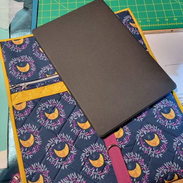 Project Carry Case Pattern PDF Pascal Carrying Case Pattern || Quilted Laptop and Tablet and Book ...