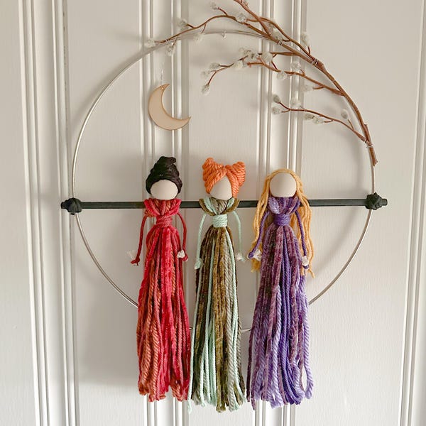 Macrame Hocus Pocus Hocus Pocus Wall Decor, Halloween Witch Decor, Sanderson Sisters Wreath ...