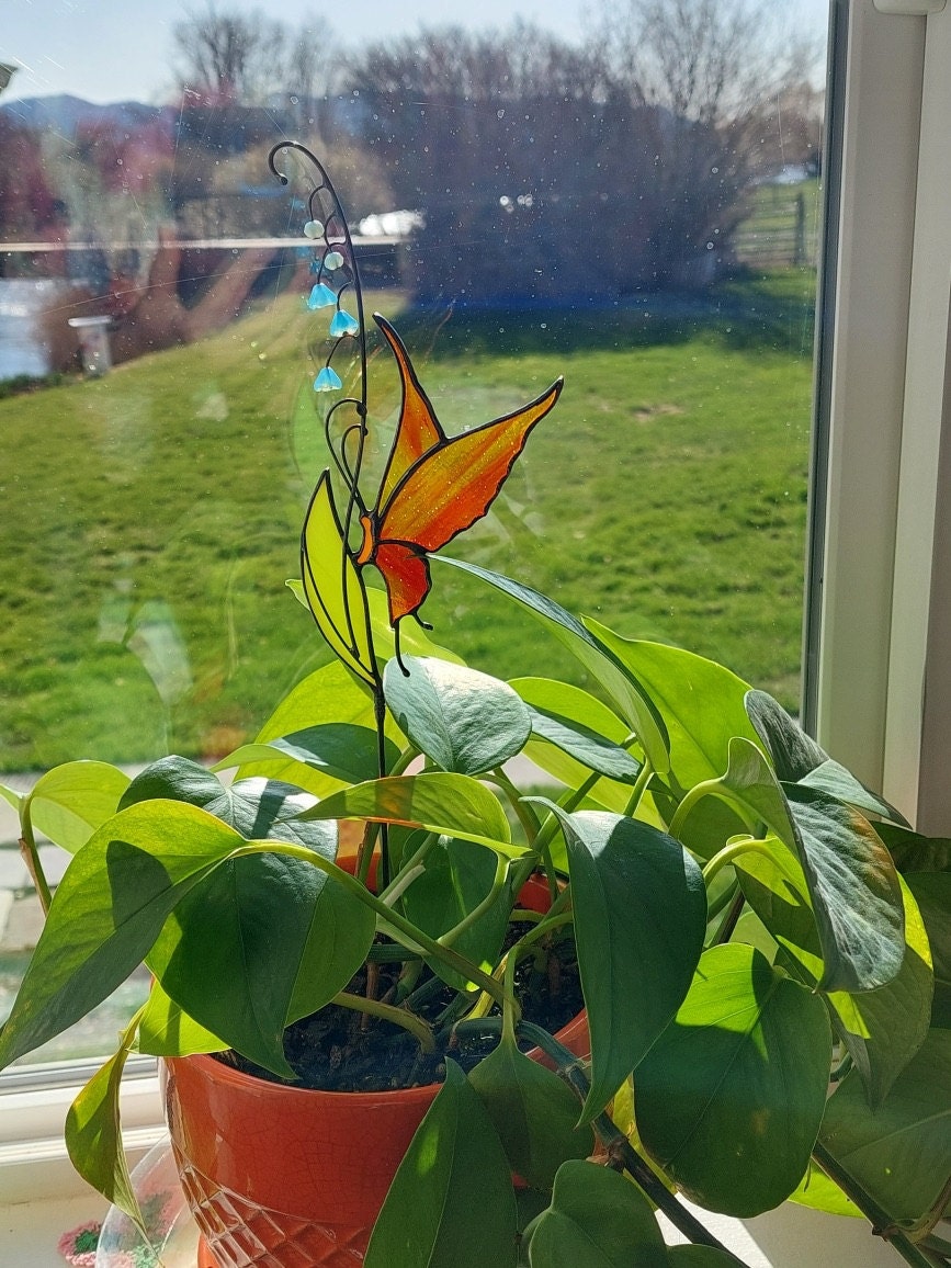 Stained glass Butterfly decor - Garden stake and Suncatcher 2 in 1 - Butterfly plant stake on metal rod - Thank You Gift for Mom