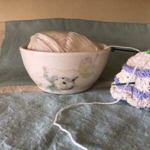 Fr/ühst/ückstasse aus feiner Keramik mit Hasen-Schwanz Durch das Aufstellen eines klassischen Teelichts im Inneren der Tasse wird der Kaninchen leuchten.