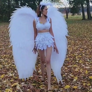 Disfraz de plumas blancas para Halloween, para adultos, estilo bosque,  estudio fotográfico, boda, decoración de espalda, alas de ángel, accesorios  para cosplay (200 cm de ancho) : : Oficina y papelería