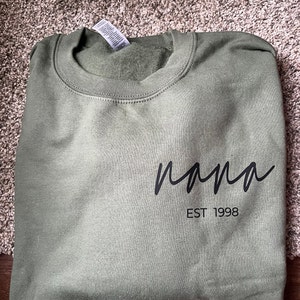 Customized Est Grandma Sweatshirt, Grandma Gift, Mother's Day ...