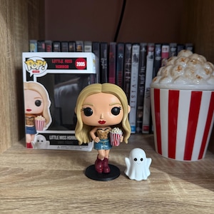 Liliana added a photo of their purchase