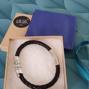 Elodie added a photo of their purchase