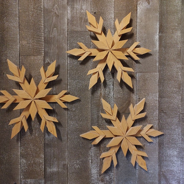 Wood Snowflakes! Low cost. High profit with low cost fence Picket
