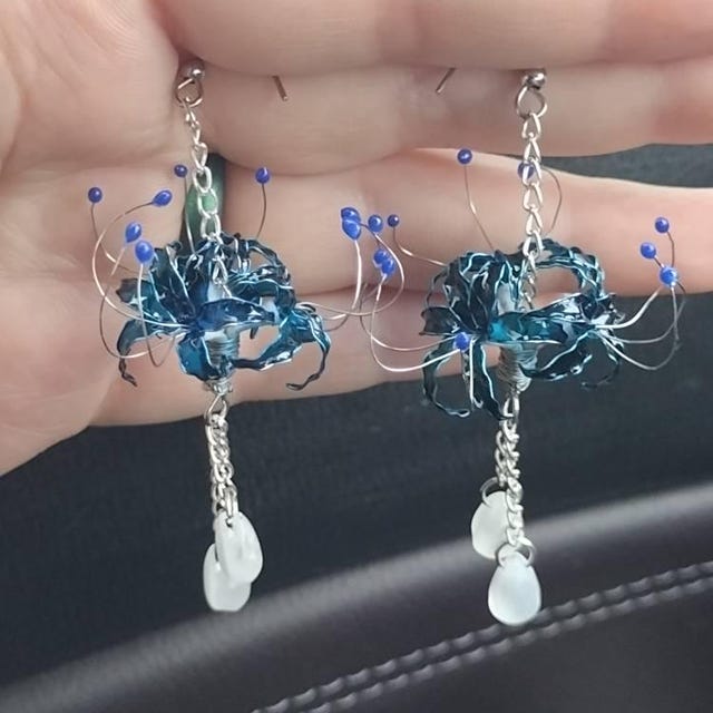 Handmade Japanese Kanzashi Necklace,spider Lily Necklace