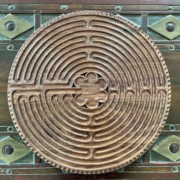 Chartres Wood Carved Finger Labyrinth Meditation Chartres Labyrinth ...