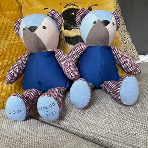 Kirsty added a photo of their purchase