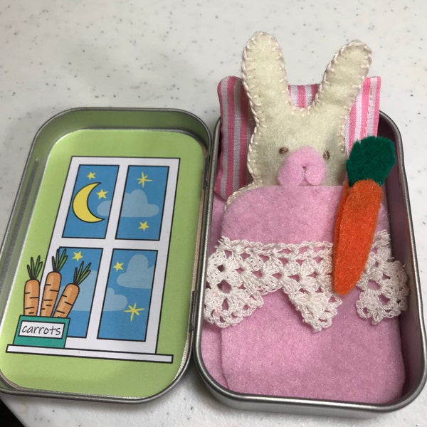 Bunny Rabbit Tin Play Set Felt Sewing Pattern Toy Easter Spring Carrot ...
