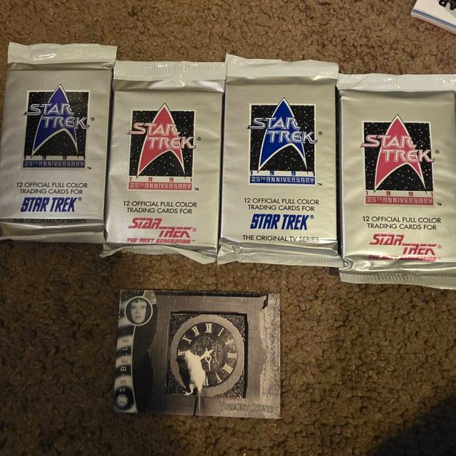 4 Packs of Star Trek 25th Anniversary Series 1 Vintage Trading