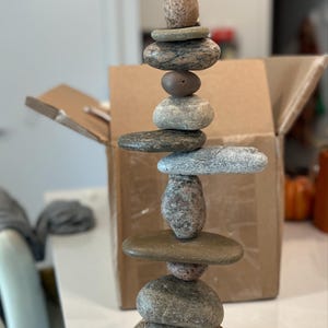 積み重ねられた石の庭のケアン：屋内/屋外の岩の彫刻 - Etsy 日本