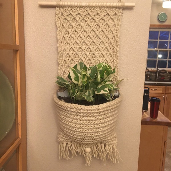 Crochet Pocket Wall Hanging Pattern • Plant Hanger Pattern • Small ...