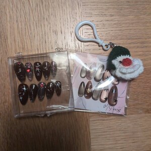Helle added a photo of their purchase