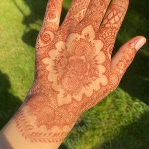 Sidrah added a photo of their purchase