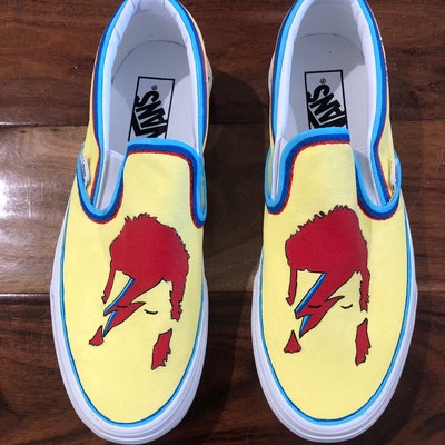 Charlie Brown Painted Shoes - Etsy