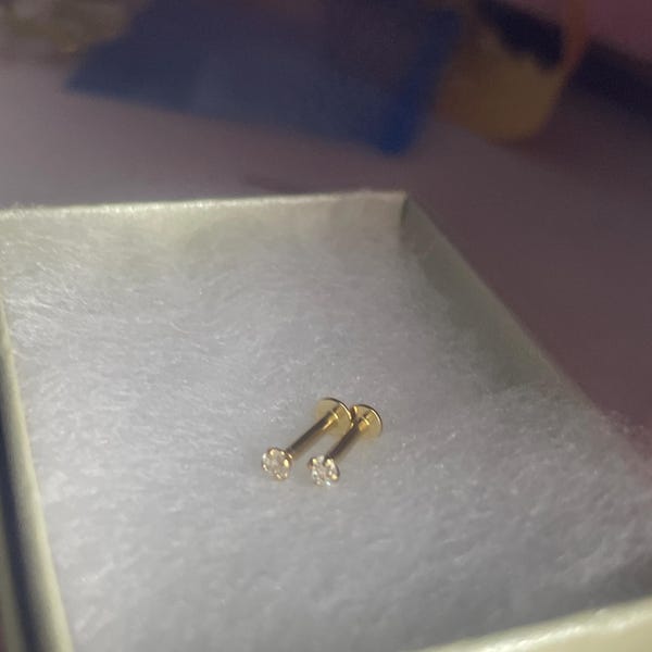 14K Solid White Gold Labret Style Nose Ring Monroe Stud Threadless