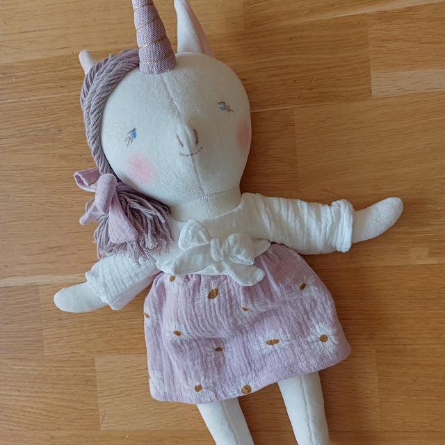簡単ユニコーンぬいぐるみ縫製パターン - 楽しいDIY - Mes Petites Lunes