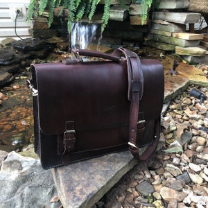 Men's Messenger Bag 15 Leather Briefcase Cosmopolitan Fashion