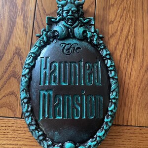 Haunted Mansion Resin Sign 看板 Disney Haunted Mansion Entrance Plaque Walt Disney World