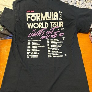 Kaitlyn added a photo of their purchase