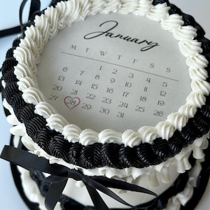CANVA DIGITAL TEMPLATE 2025 Cake Calendar for all Cake Shapes|Fun Burnaway Cake Trend|Ideal for Celebrations Gender Reveals|Tutorial|Print