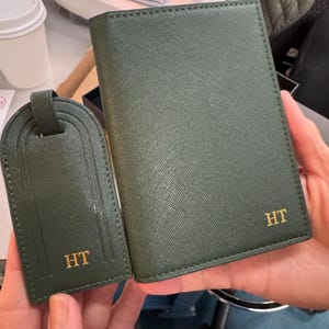 le added a photo of their purchase