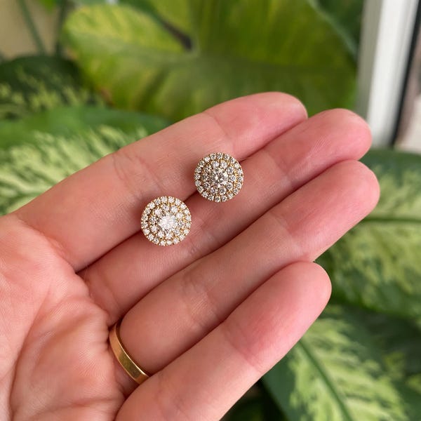 1ct Solitaire Engagement Ring for Women • Gold Stacking Iconic Leaf ...