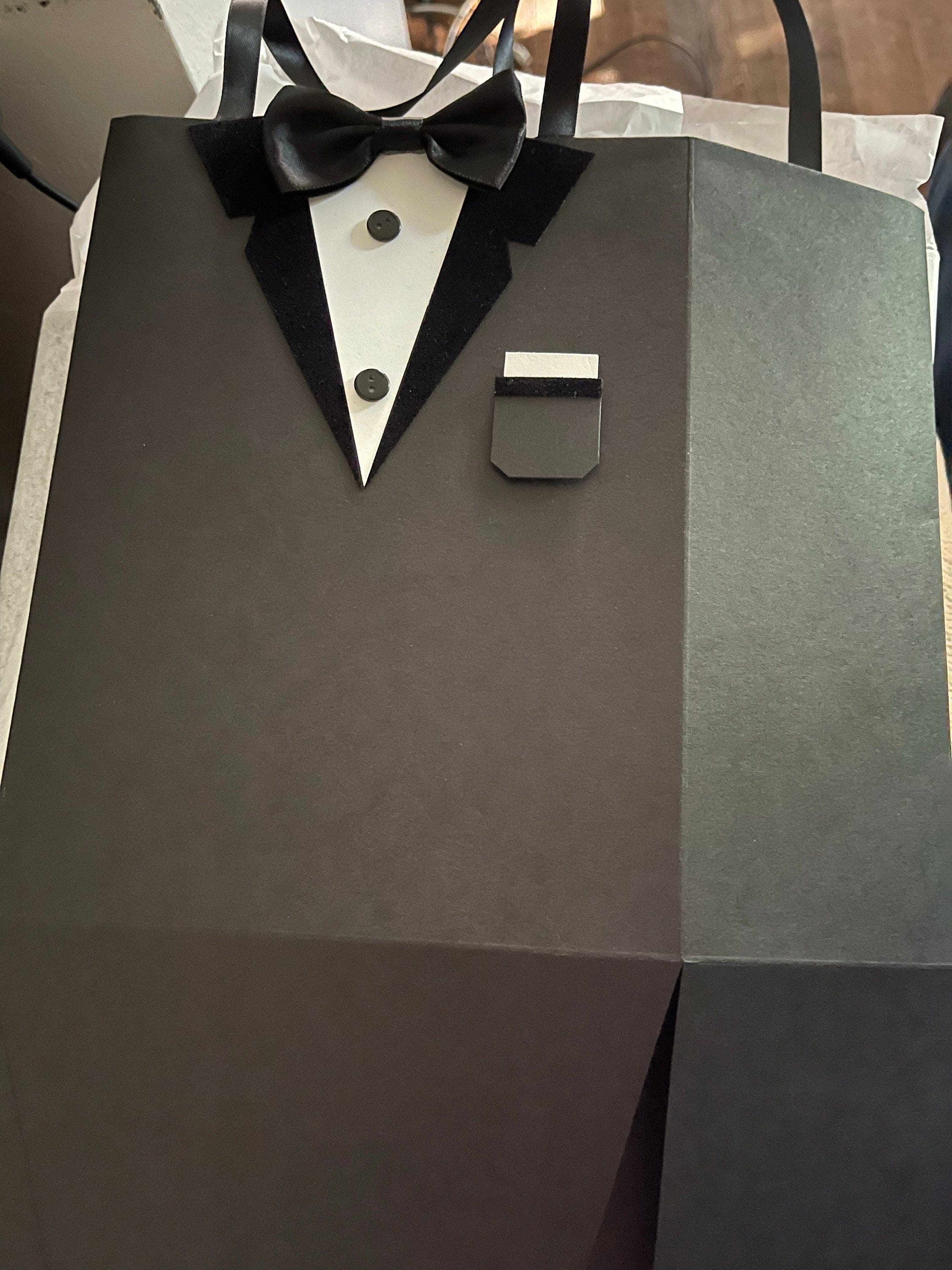 Geschenktüten für den Bräutigam/Geschenktüte für den Antrag/Geschenktüte für den Smoking, Geschenke für den Bräutigam (verschiedene Größen)
