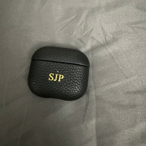 Shauntel added a photo of their purchase