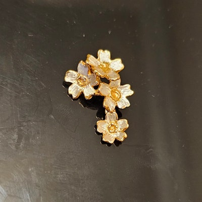 Small 18K Gingko Leaf Ginkgo Japanese Jewelry Gingko Jewelry Autumn ...