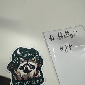 Shelly ha añadido una foto de su compra