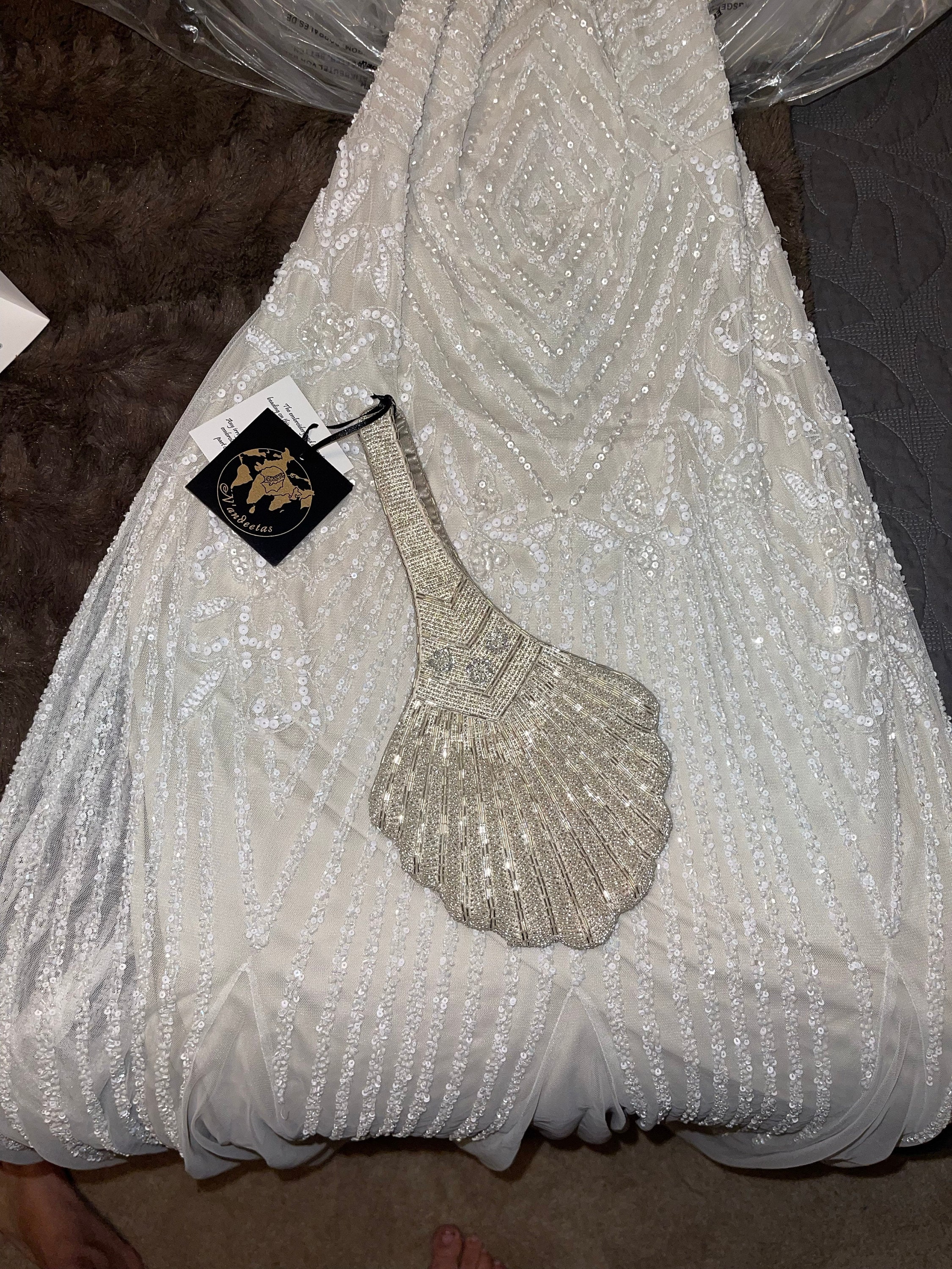 Bridal Clutch, Wedding Clutch, Shell Shaped Beaded Wristlet,Couture Silver Bead Bag,Art Deco Bride Purse,Designer Statement Piece