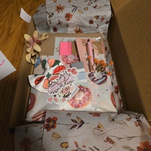 Dalyn added a photo of their purchase