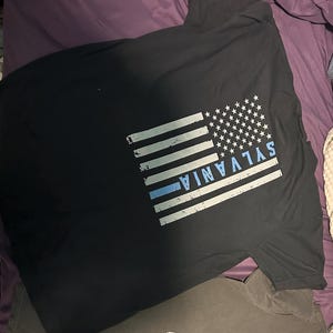 Taylor added a photo of their purchase
