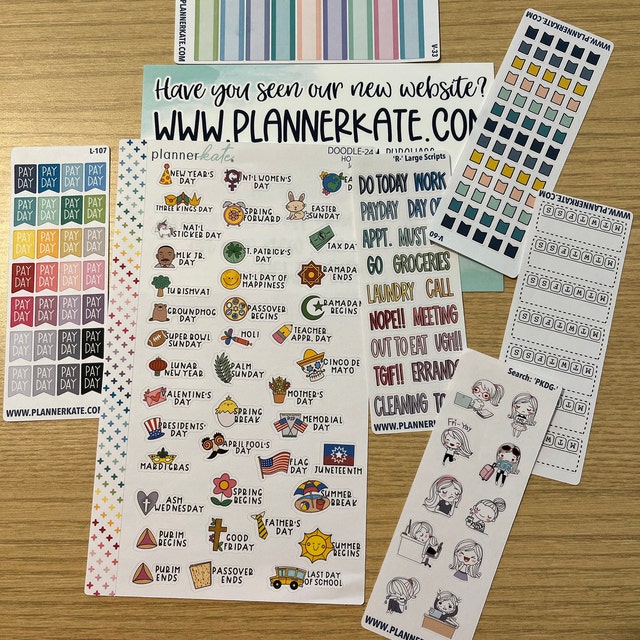 DOODLE-23- 26, HOLIDAY Planner Stickers - Standard + Mini Size (S-1569  S-1570)