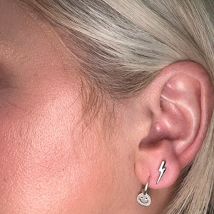 Orecchini A Perno Unisex A Forma Di Fulmine - Vintage In Argento, Minimal, Geometrici, Per Donna E Uomo, In Metallo Ecologico - 5