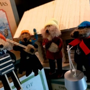 Felted Otter Felted Muppet Emmet Otter Christmas Miniature Jug-band ...