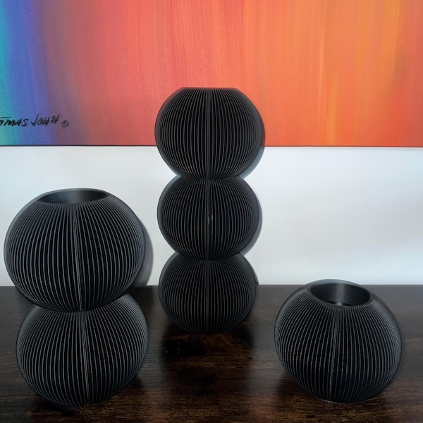 View of Unique Textured Vase triangle Modern & Minimalist 3D Printed Vase for ...