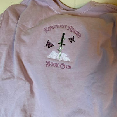 Read More Books Sweatshirt Book Sweatshirt Bookish Merch Reader Gifts ...