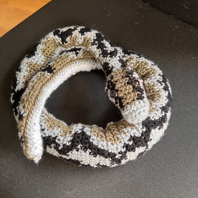 Ball Python Amigurumi Crochet Pattern, Betty the Realistic Plush Snake ...