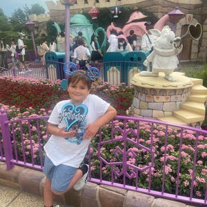 Jarlene added a photo of their purchase