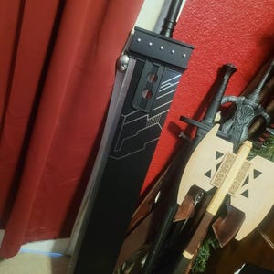 バスターソード 等身大レプリカ、ファイナルファンタジーVII、クラウド