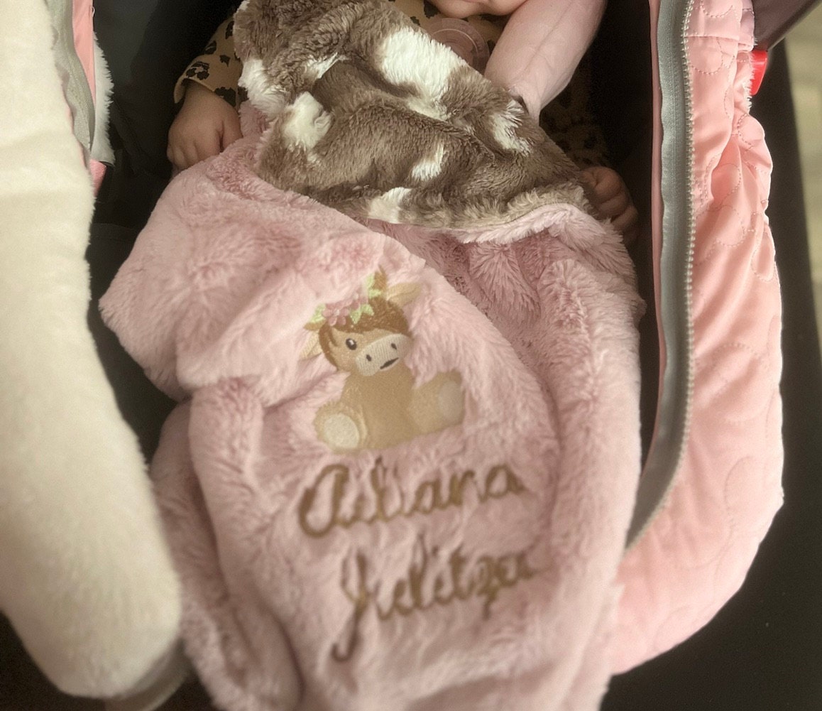 Personalized Baby Blanket, Embroidered Girl Highland Cow Blanket, Baby Cow Newborn Gift, Baby Shower Gift